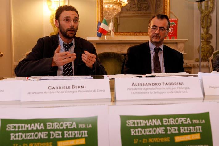 Presentato lo schema di regolamento per la gestione dei rifiuti